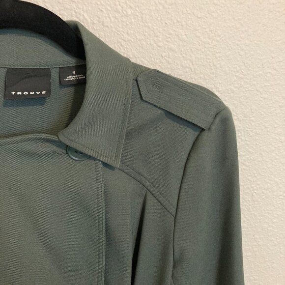 TROUVE TRENCH COAT - Picture 8 of 10